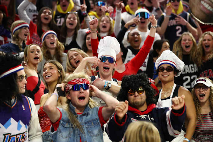 Gonzaga Bulldogs Washington Huskies9